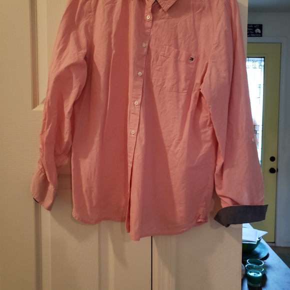 Tommy Hilfiger button down shirt - Picture 2 of 4